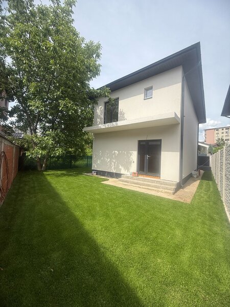 Casa la cheie, langa Cartierul Latin, pret inclus tva, comision 0%,